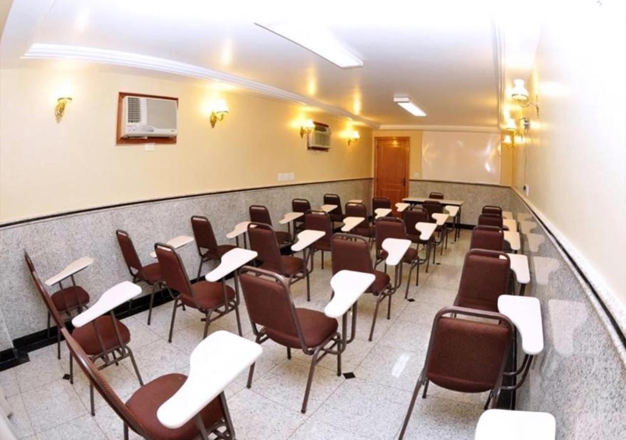 Riale Imperial Flamengo Hotel 3*